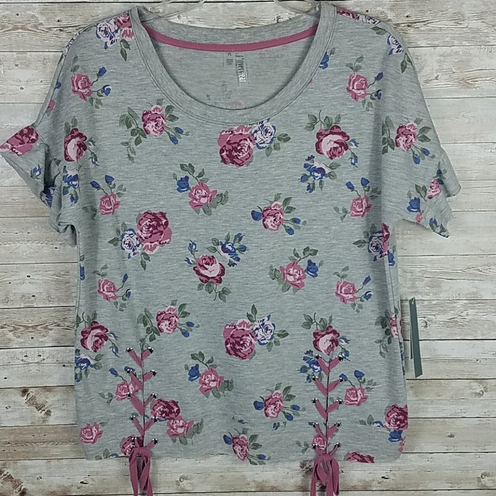 NWT, Silverwear, women's Gray and Pink Floral top, Round-neck, Sz PS - Picture 2 of 8